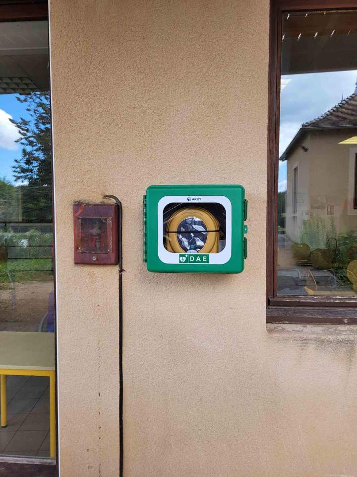 Installation de DAE Mâcon